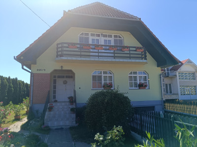 1000000184-002.jpg