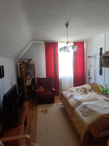 1000000184-002.jpg